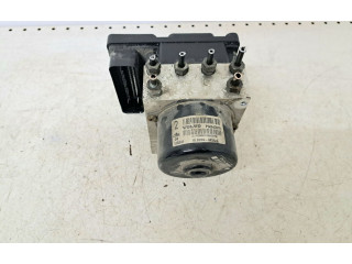 Блок АБС 30643982, P30643979 Volvo V70 2005 - 2008 года