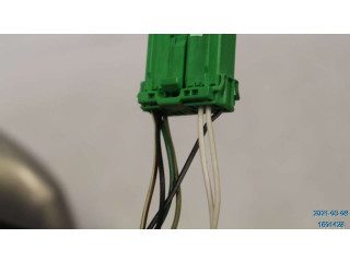 Зеркало электрическое        Volvo V70  2005 - 2008 года   