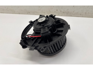 Вентилятор печки     5WC819021A    Cupra Leon 