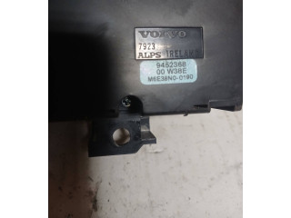 Блок управления климат-контролем 9452368, 7923   Volvo V70