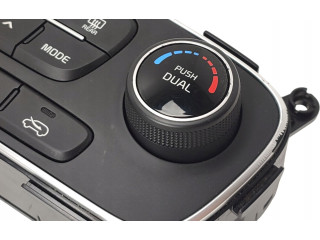 Блок управления климат-контролем 972502P525 KIA Sorento