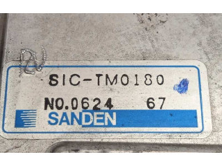 Интеркулер 21821AA051 Subaru Legacy