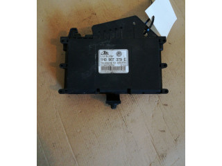 Блок управления АБС 1H0907379E Volkswagen Golf III
