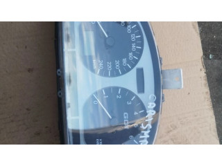 Панель приборов OP0179001, 431656A   Mitsubishi Carisma       