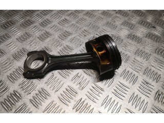  Поршень M 270.910 2700300420, A2700300420  Mercedes-Benz CLA C117 X117 W117  