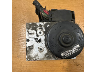 Блок АБС 8671224, 5WK84002 Volvo S60 2001-2004 года