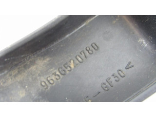 Vstřikovací lišta 9636520780 Citroen Berlingo pro benzínový motor 1.6 NFU