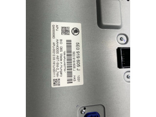 Дисплей    5E0919605J   Skoda Octavia Mk3 (5E)