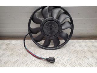 Вентилятор радиатора         Audi Q5 SQ5 