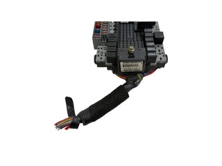 Блок предохранителей 9401802, 157846171   Volvo XC90    