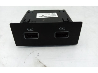 Блок управления 280230033R Renault Clio V