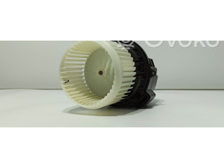 Вентилятор печки 272104788R, DT116625160 Renault Clio V