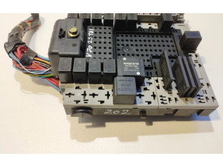 Блок предохранителей  9401802, 0194620   Volvo V70    