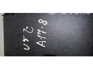 Радио/ проигрыватель CD/DVD / навигация