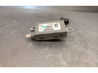 Блок управления 30752097, 28022736   Volvo XC90