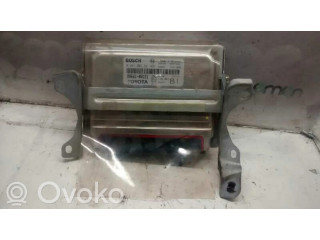 Řídící jednotka 896610W131   Toyota Corolla E110 1999