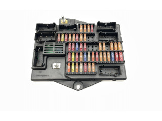 Блок предохранителей 2W9314A073CE, 2W9314A073CE Jaguar XJ X350