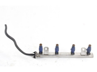 Vstřikovač 353402B010 Hyundai ix20