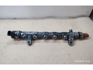 Vstřikovací lišta 03L130089P Audi A3 S3 A3 Sportback 8P CFFB