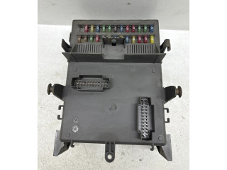   Pojistková skříňka 8200283817, 8200004201E   Renault Vel Satis 2002