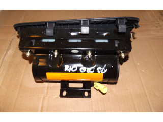 Подушка безопасности пассажира    KIA Rio