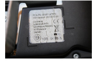 Экран/ дисплей / маленький экран 07357187570   Fiat Tipo