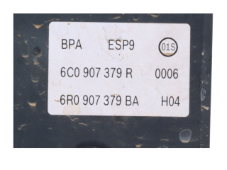 Блок АБС 6C0614517R Skoda Fabia Mk3 (NJ) 2015 - 2021 года