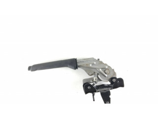 Механизм ручного тормоза (в салоне)