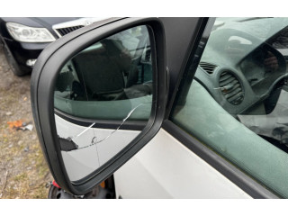 Zpětné zrcátko Volkswagen Caddy 2006