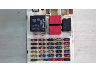 Pojistková skříňka 46558758 Alfa Romeo 147 2002