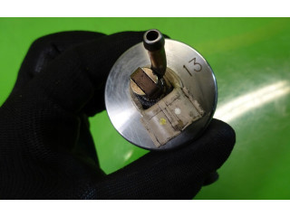 Vstřikovač 02076-13H50 Mazda MPV II LW