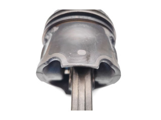 Píst K9K636 Nissan Juke I F15 K9K636