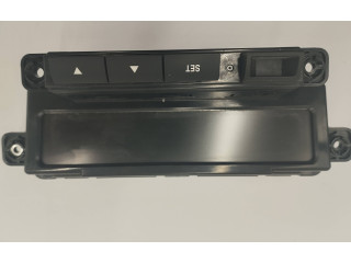 Дисплей    957101H700   KIA Ceed