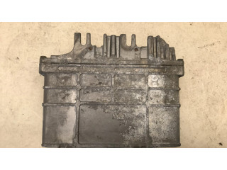 Řídící jednotka 030906027K, 0261203914   Volkswagen Polo III 6N 6N2 6NF 1997