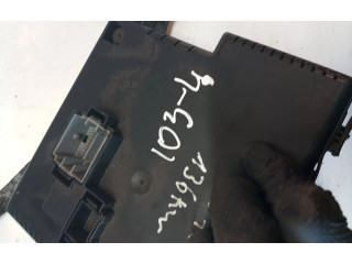 Блок предохранителей 30728512, 05W335 Volvo XC90