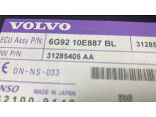 Радио/ проигрыватель CD/DVD / навигация