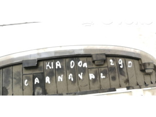 Přístrojová deska KIA Carnival 2000