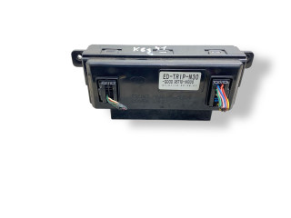 Дисплей    957101H300   KIA Ceed