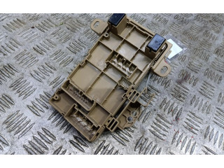 Блок предохранителей     Subaru Forester SF    