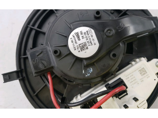 Вентилятор печки    5WB819015A, R0-1624J   Volkswagen Golf VIII