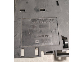 Pojistková skříňka 7L0937548C Audi Q7 4L 2009