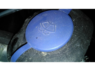 Бачок оконной жидкости    