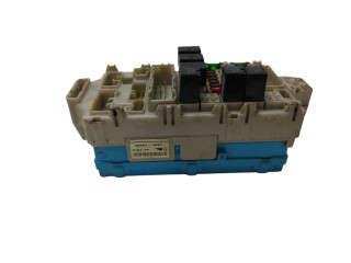 Блок предохранителей MR587655, G8C507M Mitsubishi Grandis