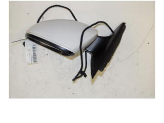 Зеркало электрическое Skoda Yeti (5L) 2009 - 2017 года