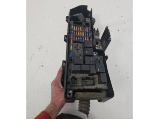 Блок предохранителей  9494210   Volvo XC90    
