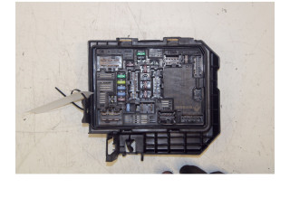 Sicherungskasten 284B65716R Dacia Sandero