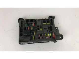 Pojistková skříňka 67761951, B010105300 BMW X5 E70 2013