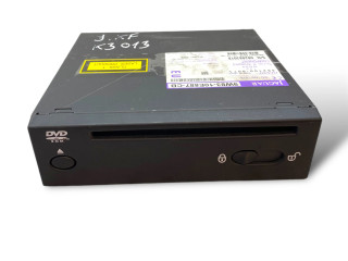 Радио/ проигрыватель CD/DVD / навигация