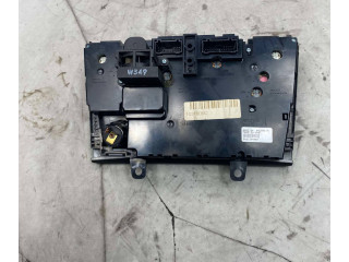 Блок управления климат-контролем 8682734, 04W05E01 Volvo XC90