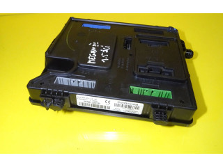 Pojistková skříňka Řídící jednotka BSM 284B13297R, S180098201 Renault Megane III 2009